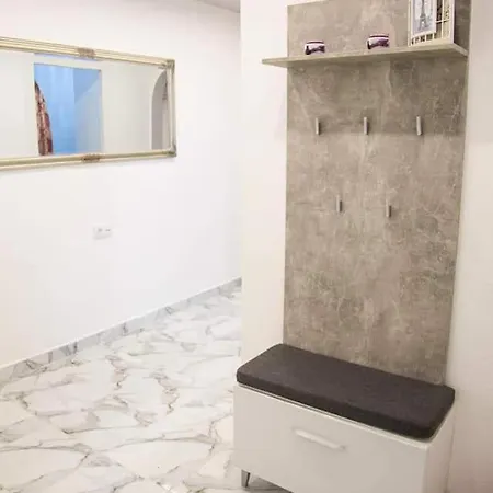Bulevar Bl Apartment